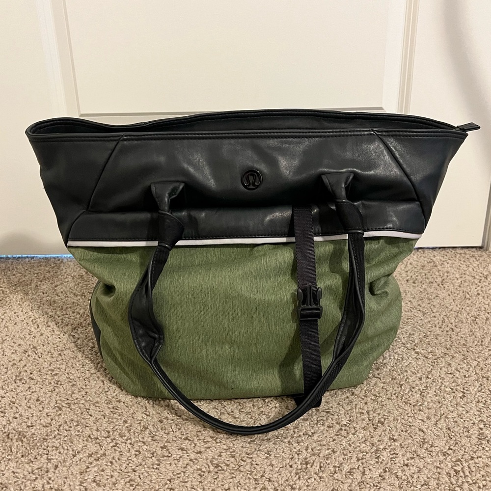 Lululemon Athletica Tote Bag